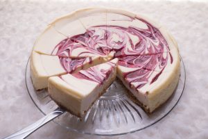 Nakrájaný tvarohový koláč (cheesecake)